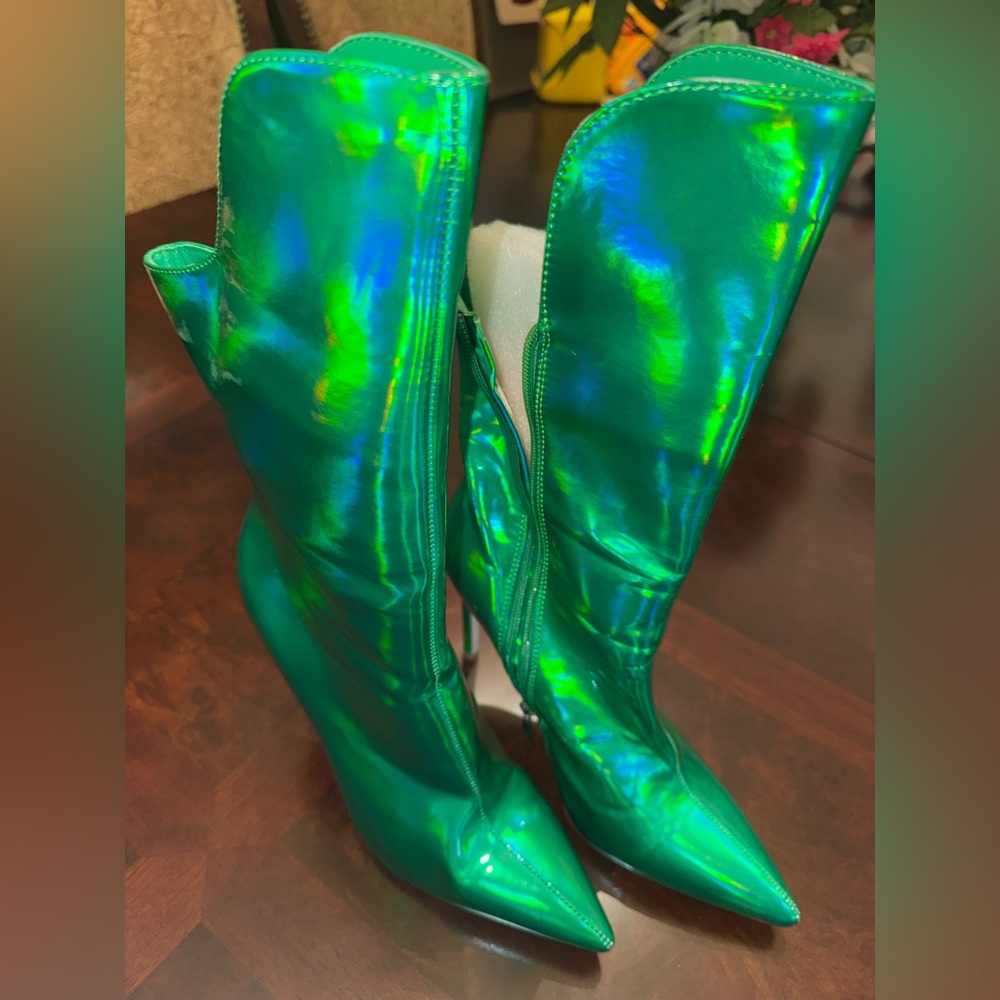 Azalea Wang HALO Women's Boots - Picture 2 of 5